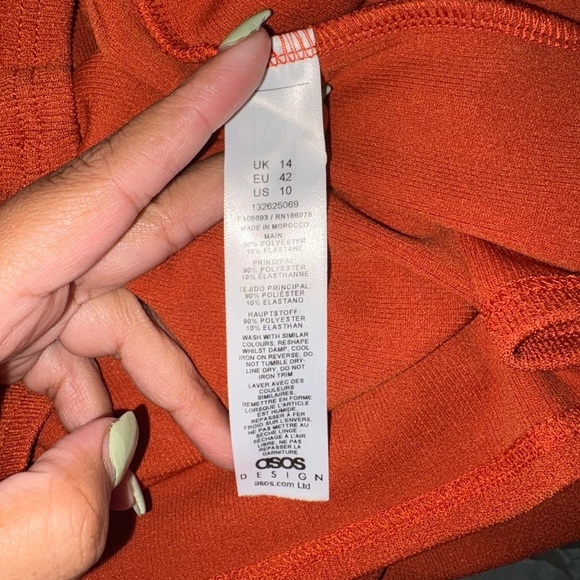 ASOS Brown Ribbed Bodycon Dress with Asymmetrical Neckline - Picture 9 of 9